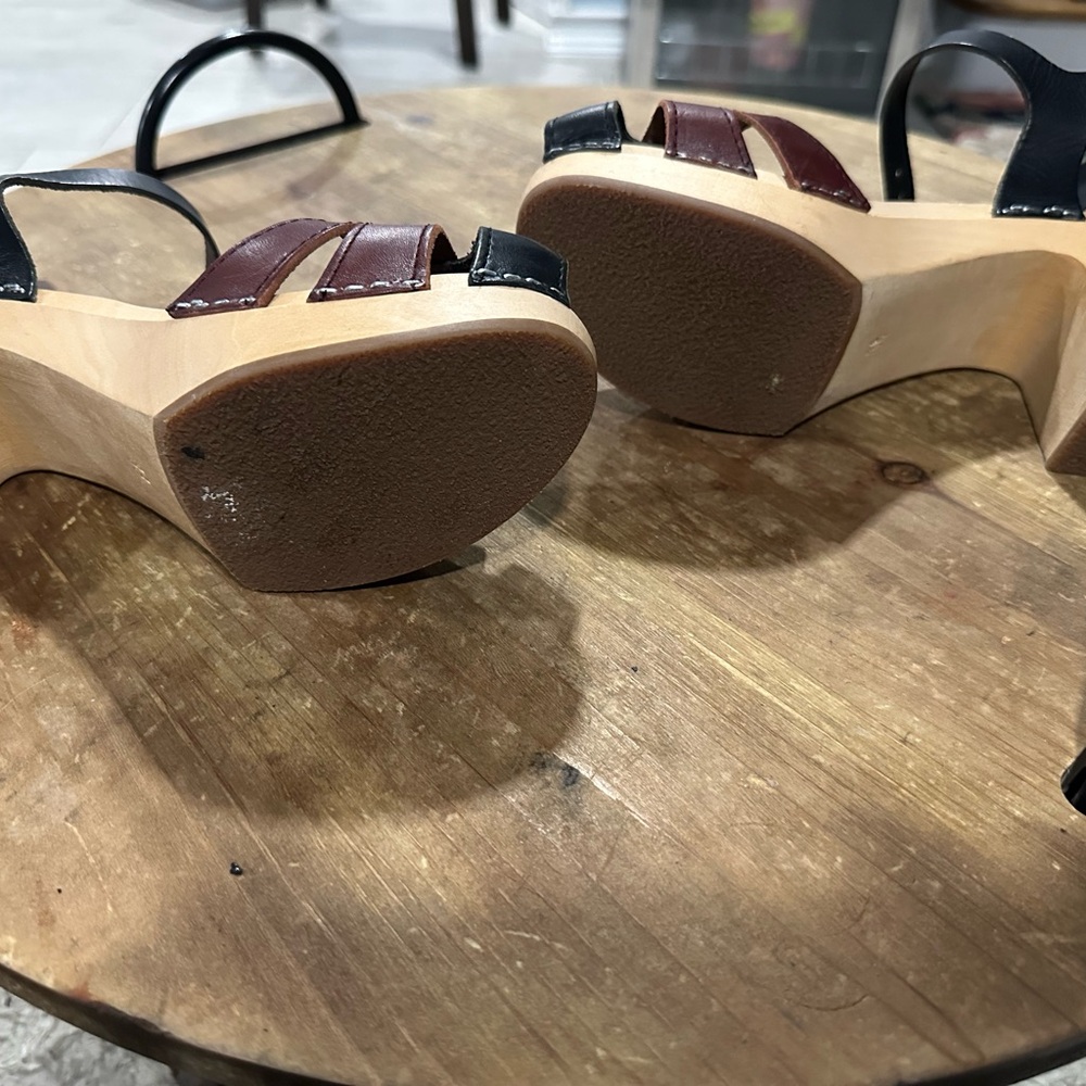 Swedish Hasbeens Black and Brown Mules - Picture 5 of 5